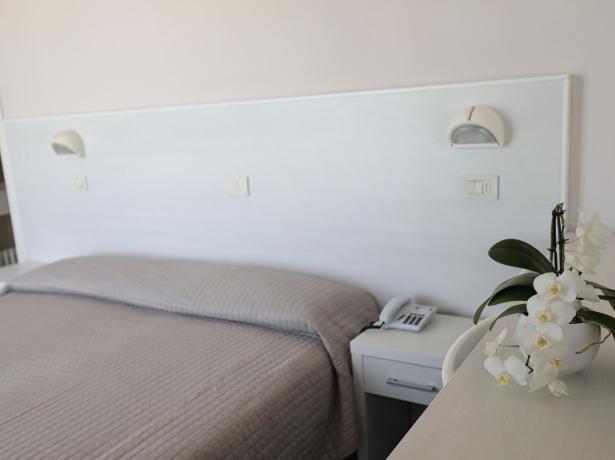 hoteldanielsriccione en offer-in-june-in-riccione-3-star-superior-hotel-with-sea-view 014